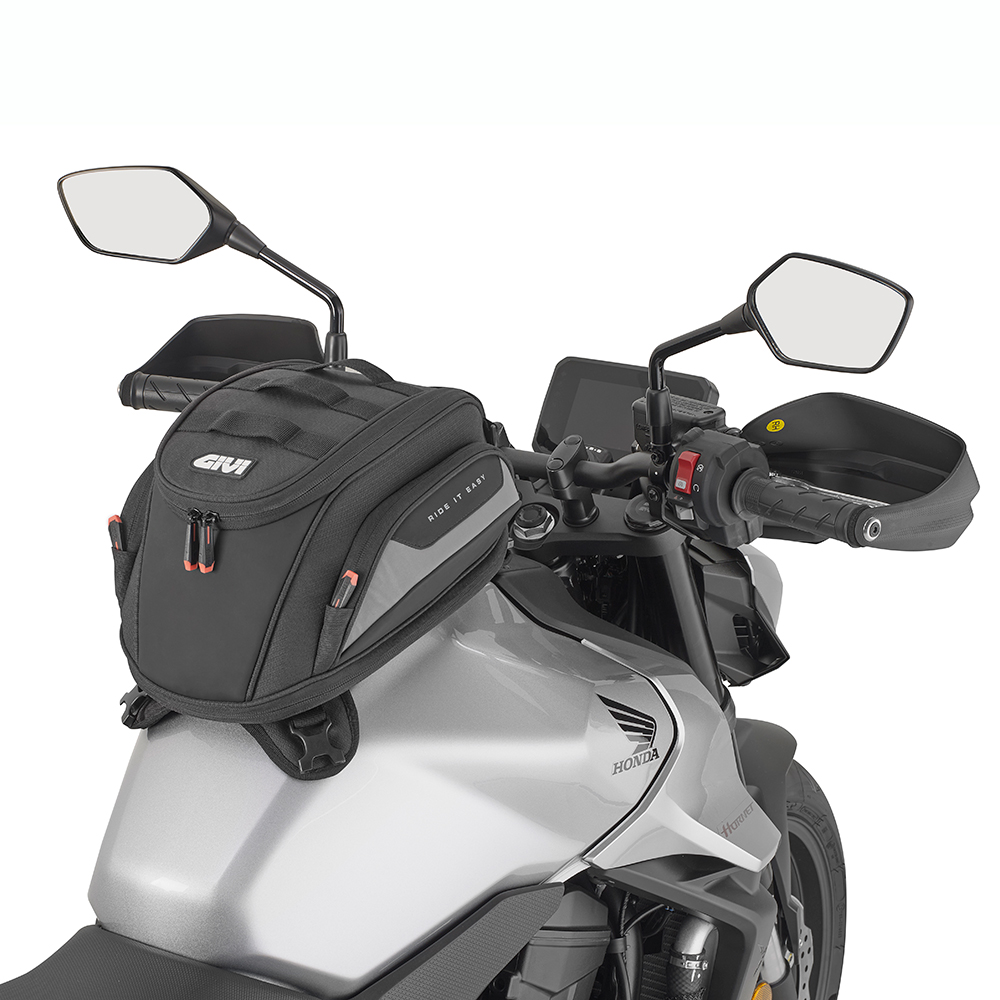 EASY04_tank-bag_mounted-on_givi_honda-cb1000hornet-25.webp
