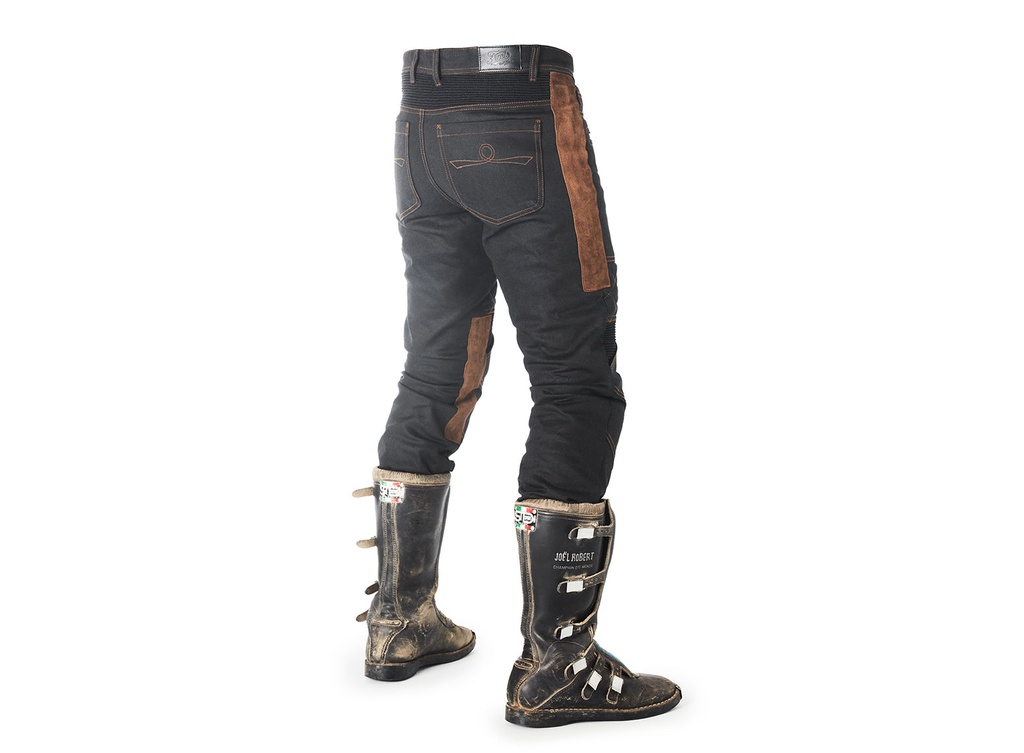 Fuel SERGEANT 2 waxed